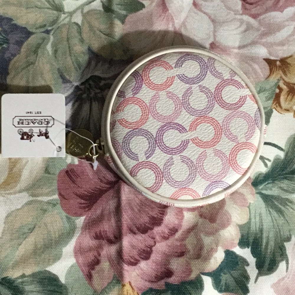 Coach coin purse - Picture 2 of 5